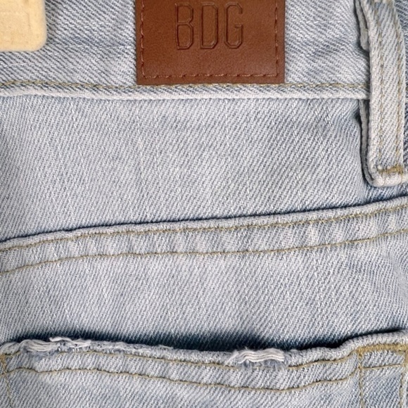 BDG Urban Outfitters | Girlfriend Distressed High-Rise Denim Jorts Shorts | 29 - Picture 11 of 13